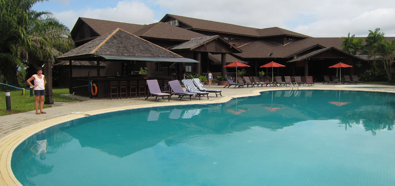Zwembad Hilton Batang Ai Resort